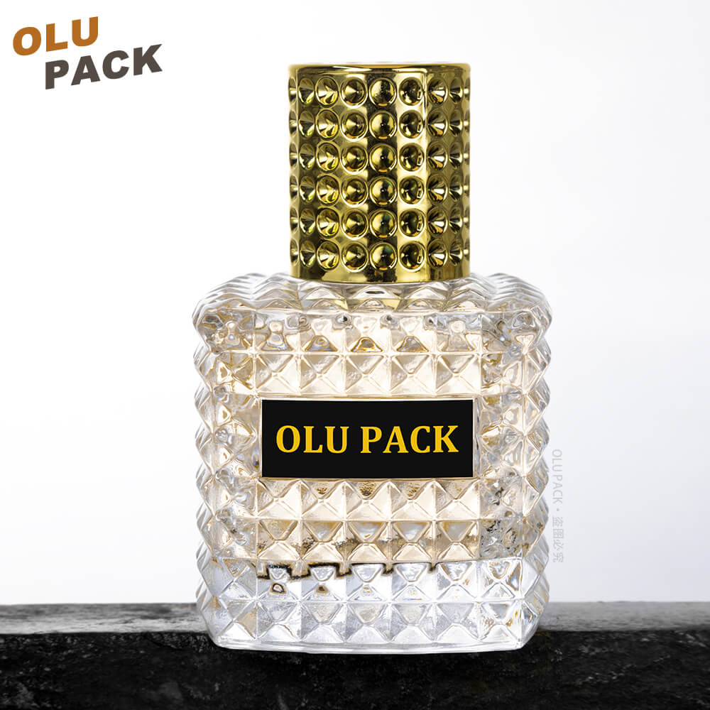 diamond-like square perfume-8