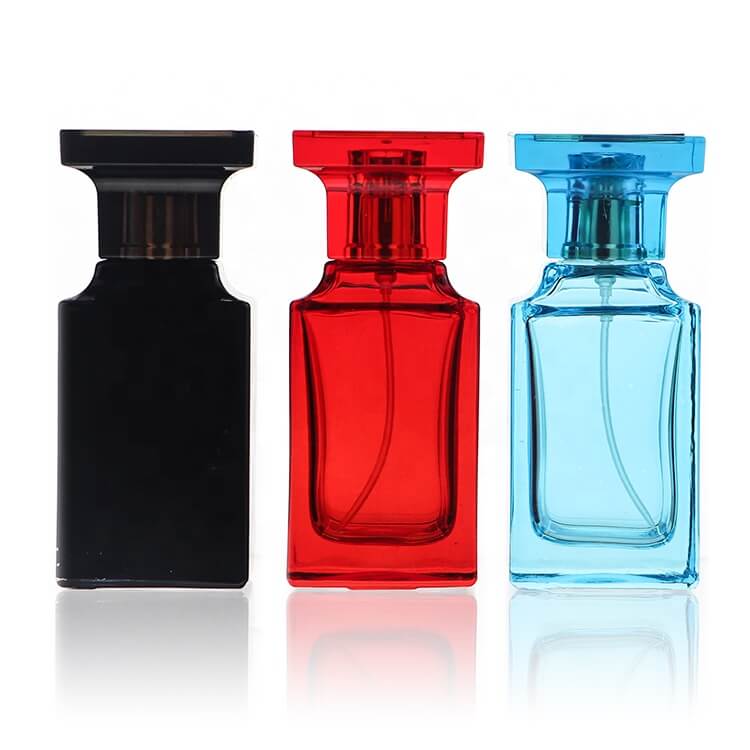 The Top 9 Pretty Glass Bottles for Women’s Perfume