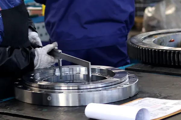slewing ring bearing repair