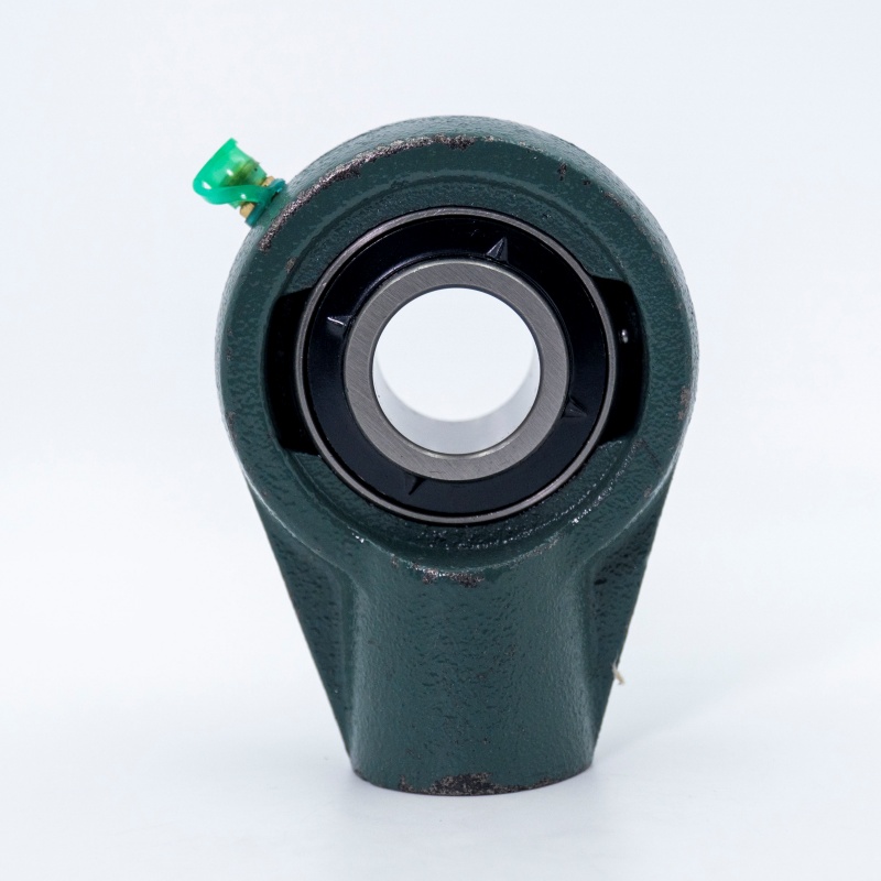 UCHA208-24