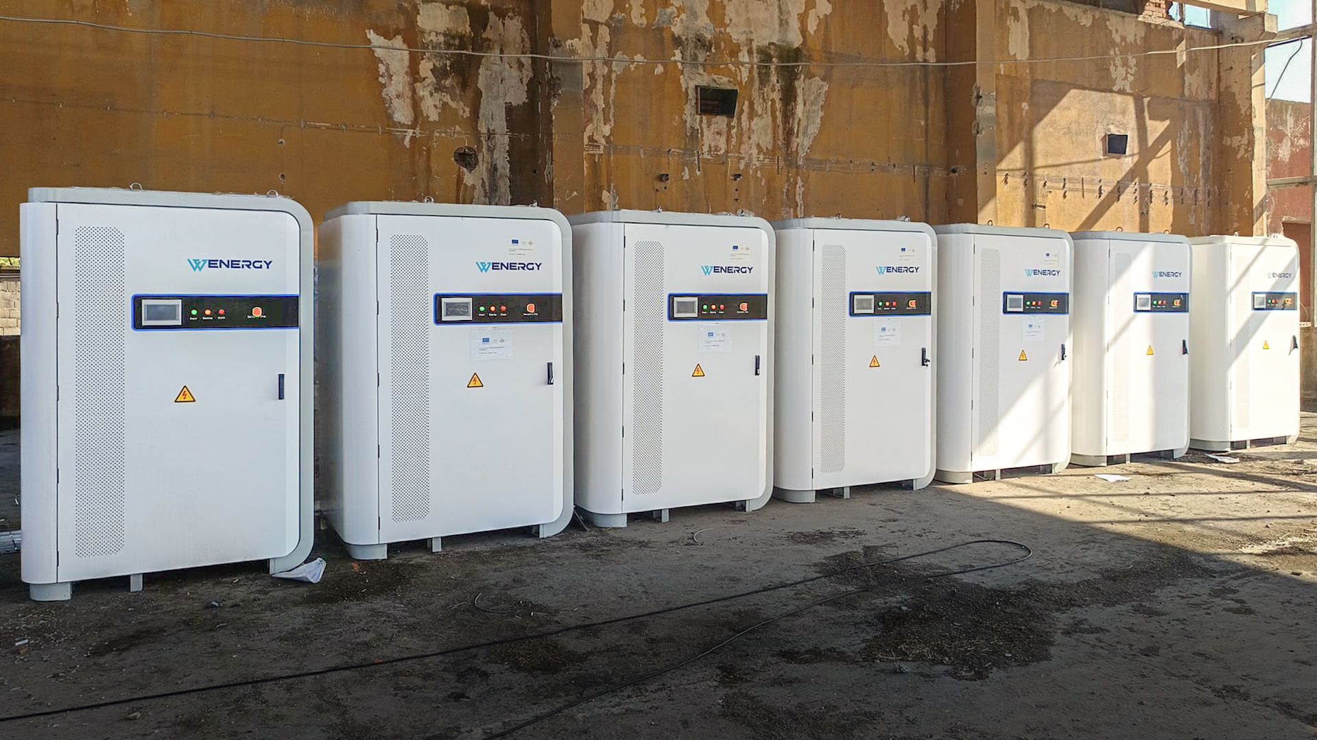 Bulgārijas Solar + glabāšanas projekts