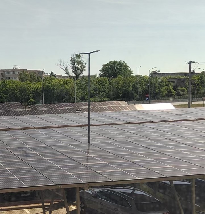 Grid-side and Commercial & Industrial ESS