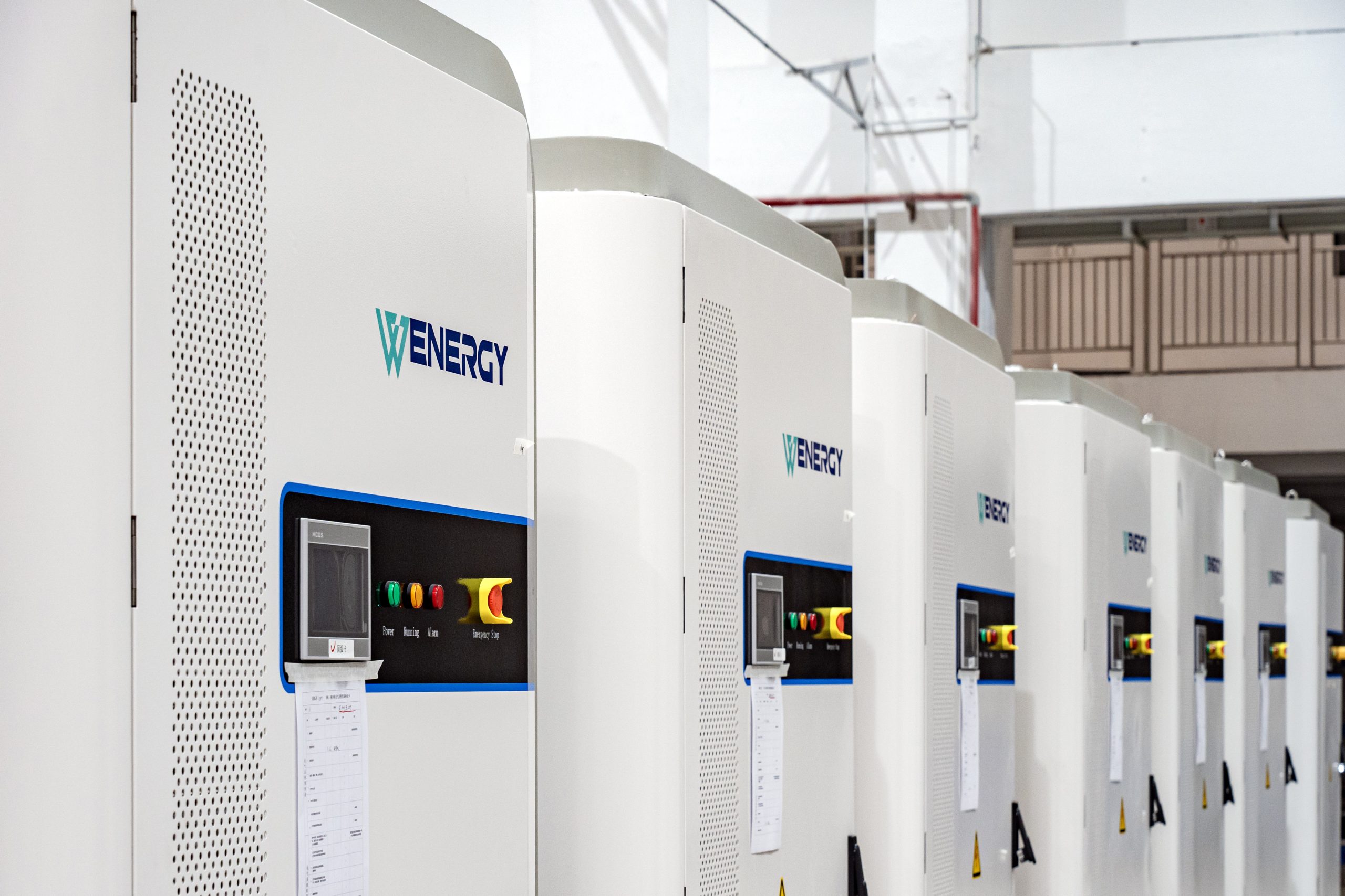 Building Sustainable Brands with Commercial Energy Storage Companies