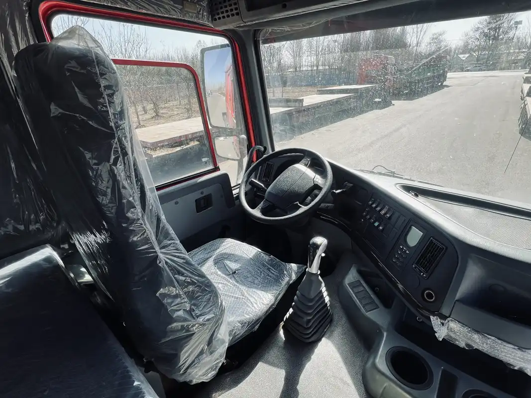 HOHAN 6×4 TRACTOR TRUCK