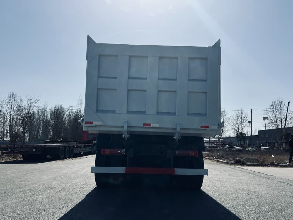 HOHAN  8×4DUMP TRUCK