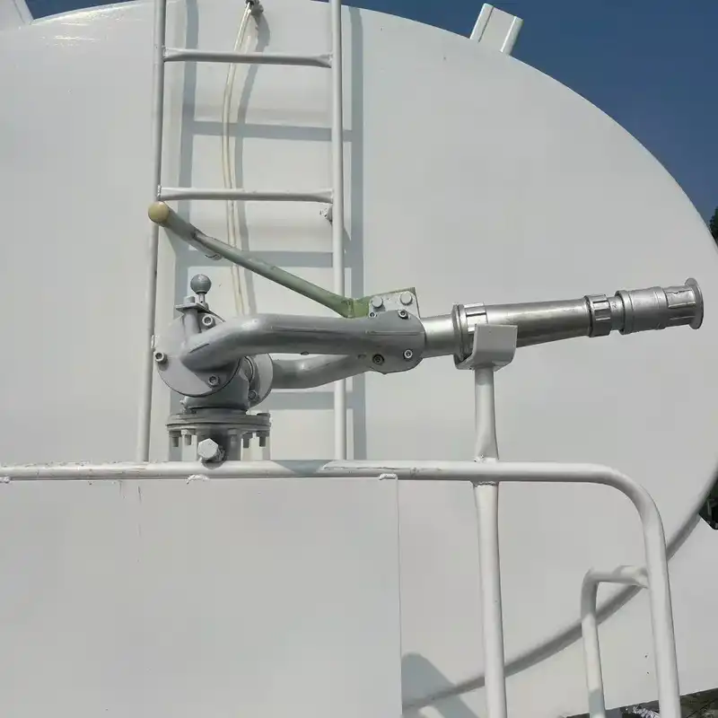 HOWO 4X2 WATER TANK TRUCK