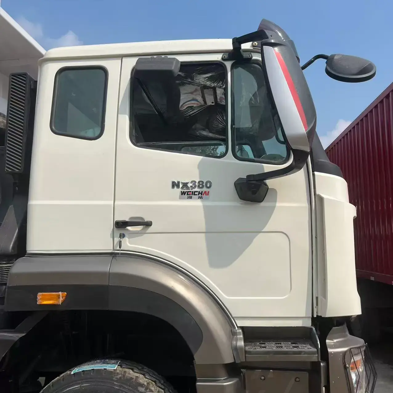 HOWO 4×2 DUMP TRUCK