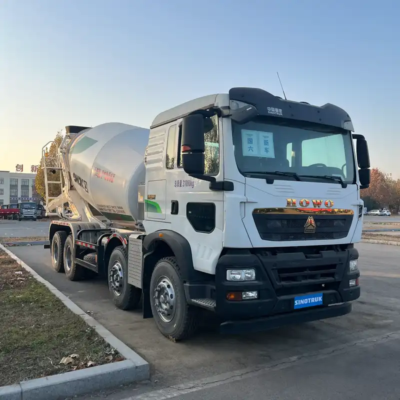 HOWO6X4 CONCRETE MIXER TRUCK