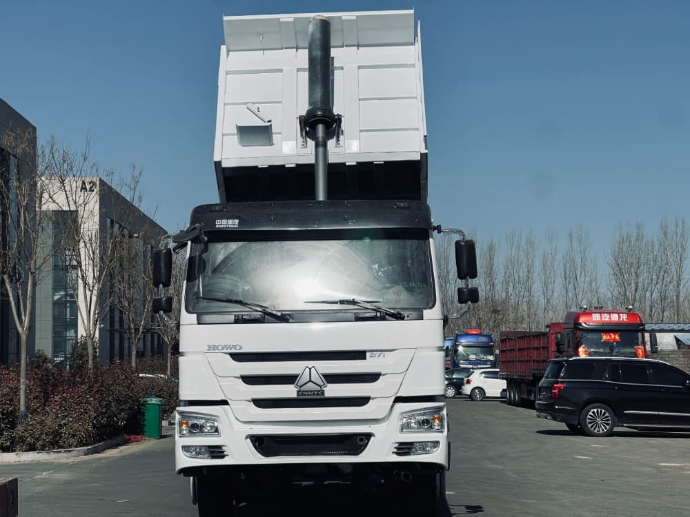 HOWO6×4DUMP  TRUCK