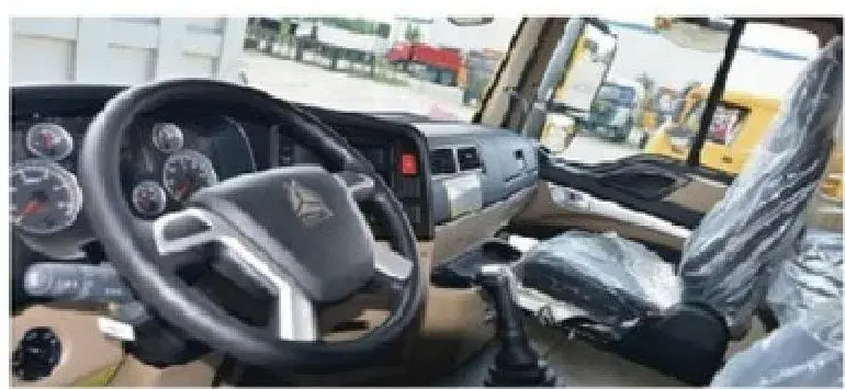 HOWO8×4DUMP   TRUCK