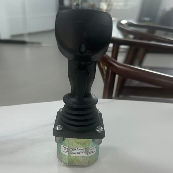 Przemysłowy kontroler joysticka serii JC6000