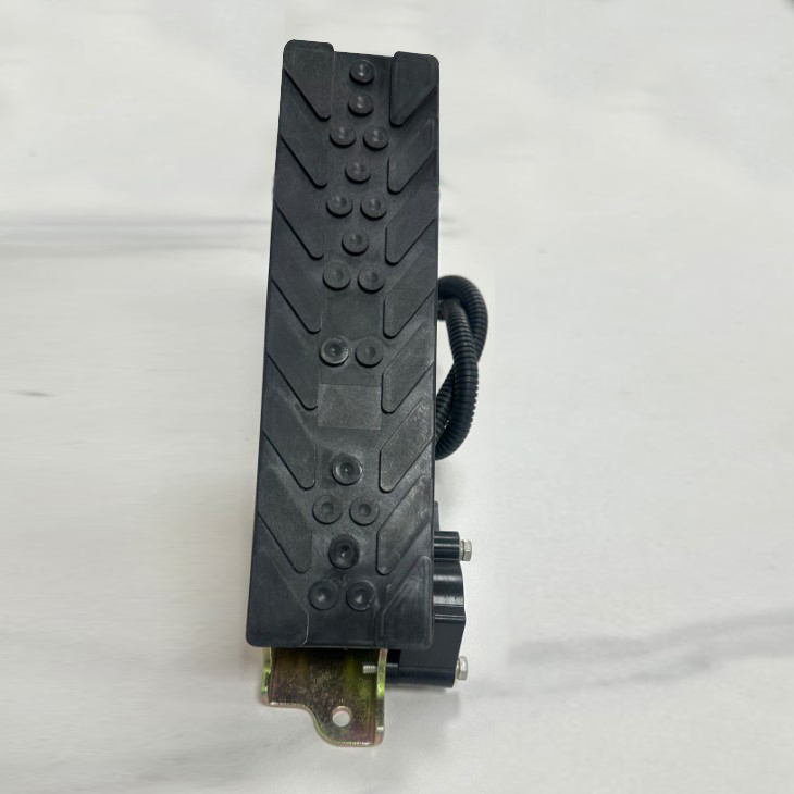 Էլեկտրոնային արագացուցիչի ոտնակ շինարարական մեքենաների համար