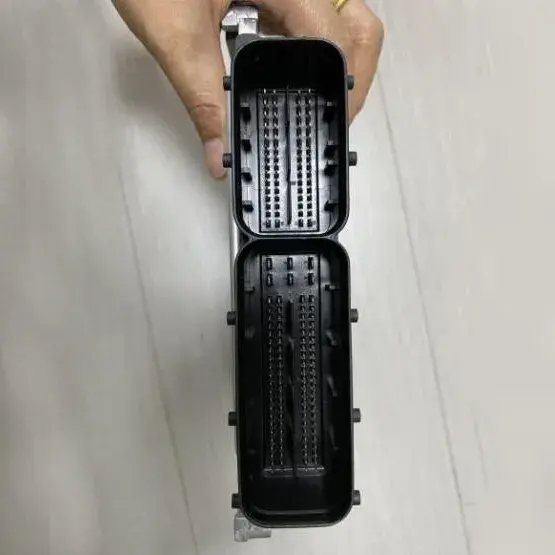 Módulo de control de la ECU del motor Bosch 0281020410