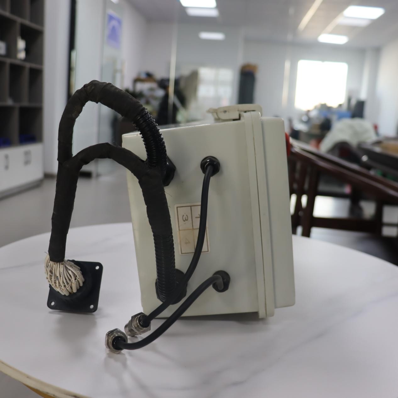 Zoomlion Outrigger Kontroll Kaxxa Deskrizzjoni tal-Prodott