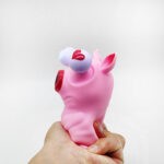 Squeeze Pop Eyes Flashing Love Pig（LY-092） - Xuzhou Jixingcheng Crafts Co., Ltd.