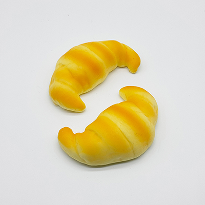 10cm croissant squeeze toy（FZZ041）