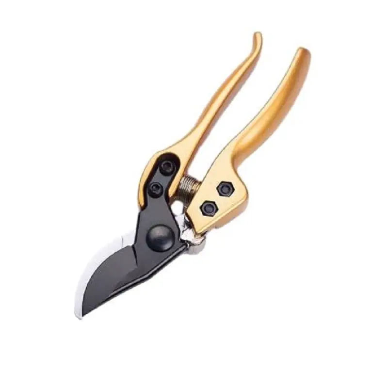 Gardening shears