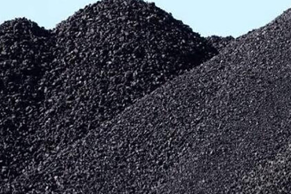 The Ultimate Guide to Petroleum Coke: From Refinery By-Product to Industrial Powerhouse