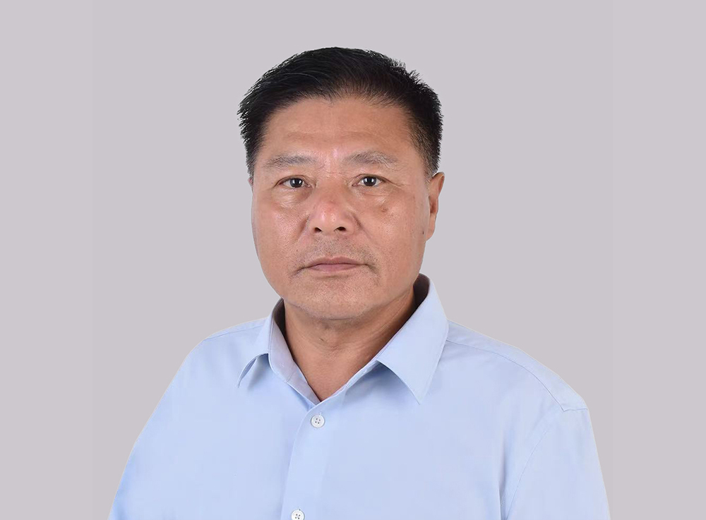 Jin Tongben management portrait