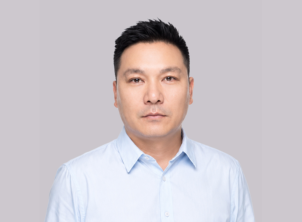 Potrét manajemén Qian Guangfeng