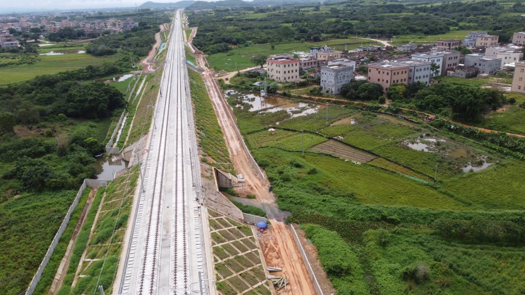 广东汕汕高铁路基工程