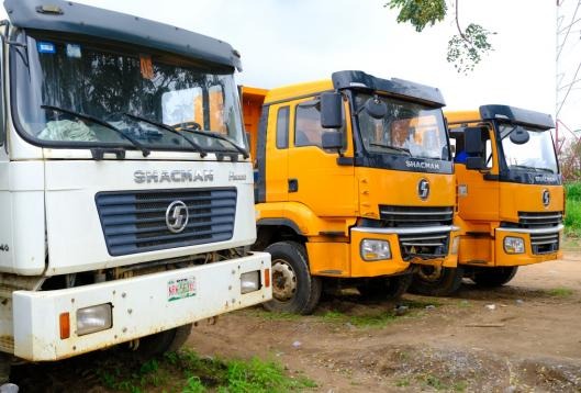 Dump Truck