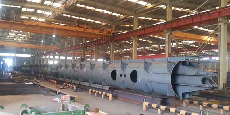 YD560P Baosteel counterweight top-stacking and side-taking stacker-reclaimer